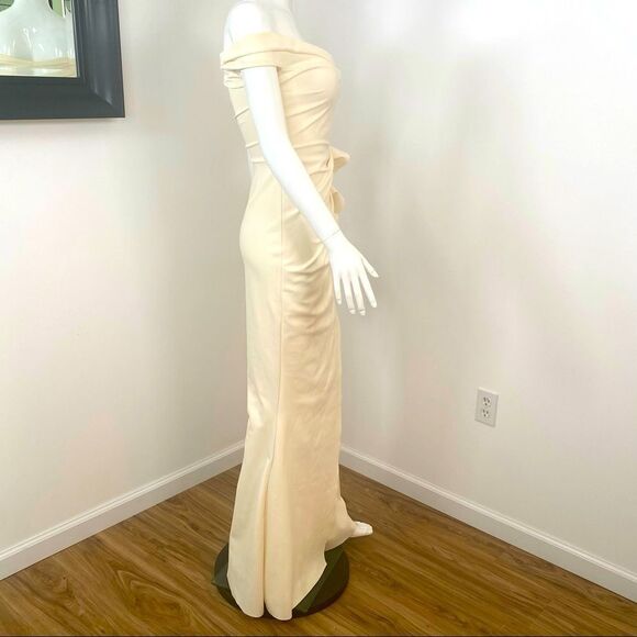 Chiara Boni La Petite Robe Radoslava Gown Size 40 / US 4 - Picture 10 of 16